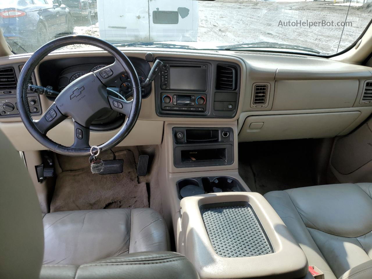 2005 Chevrolet Suburban K1500 White vin: 3GNFK16Z55G233317