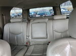 2005 Chevrolet Suburban K1500 White vin: 3GNFK16Z55G233317