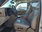 2005 Chevrolet Suburban K1500 White vin: 3GNFK16Z65G245573