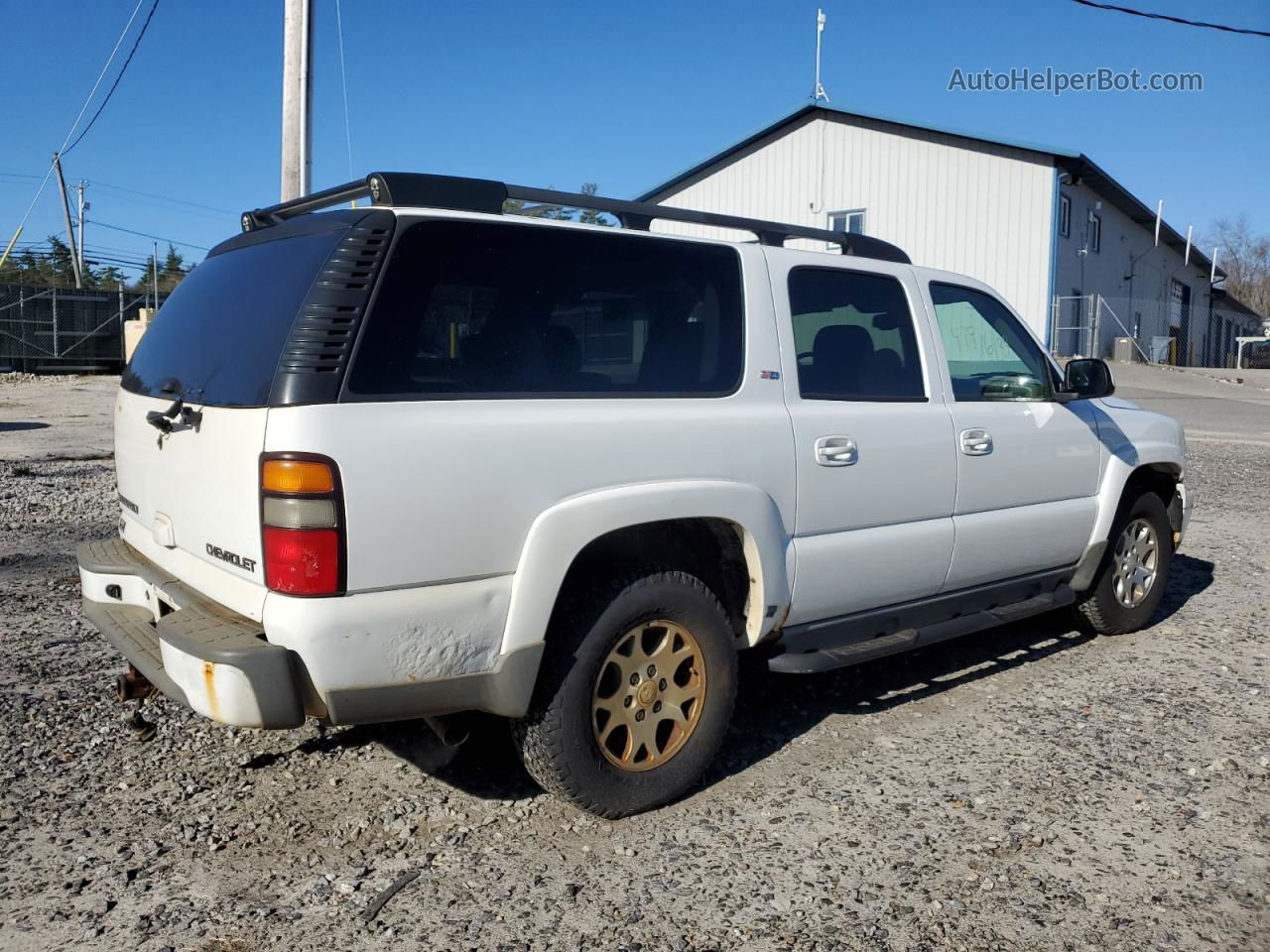 2005 Chevrolet Suburban K1500 White vin: 3GNFK16Z75G285533