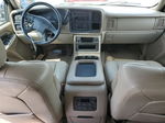 2005 Chevrolet Suburban K1500 White vin: 3GNFK16Z85G101510