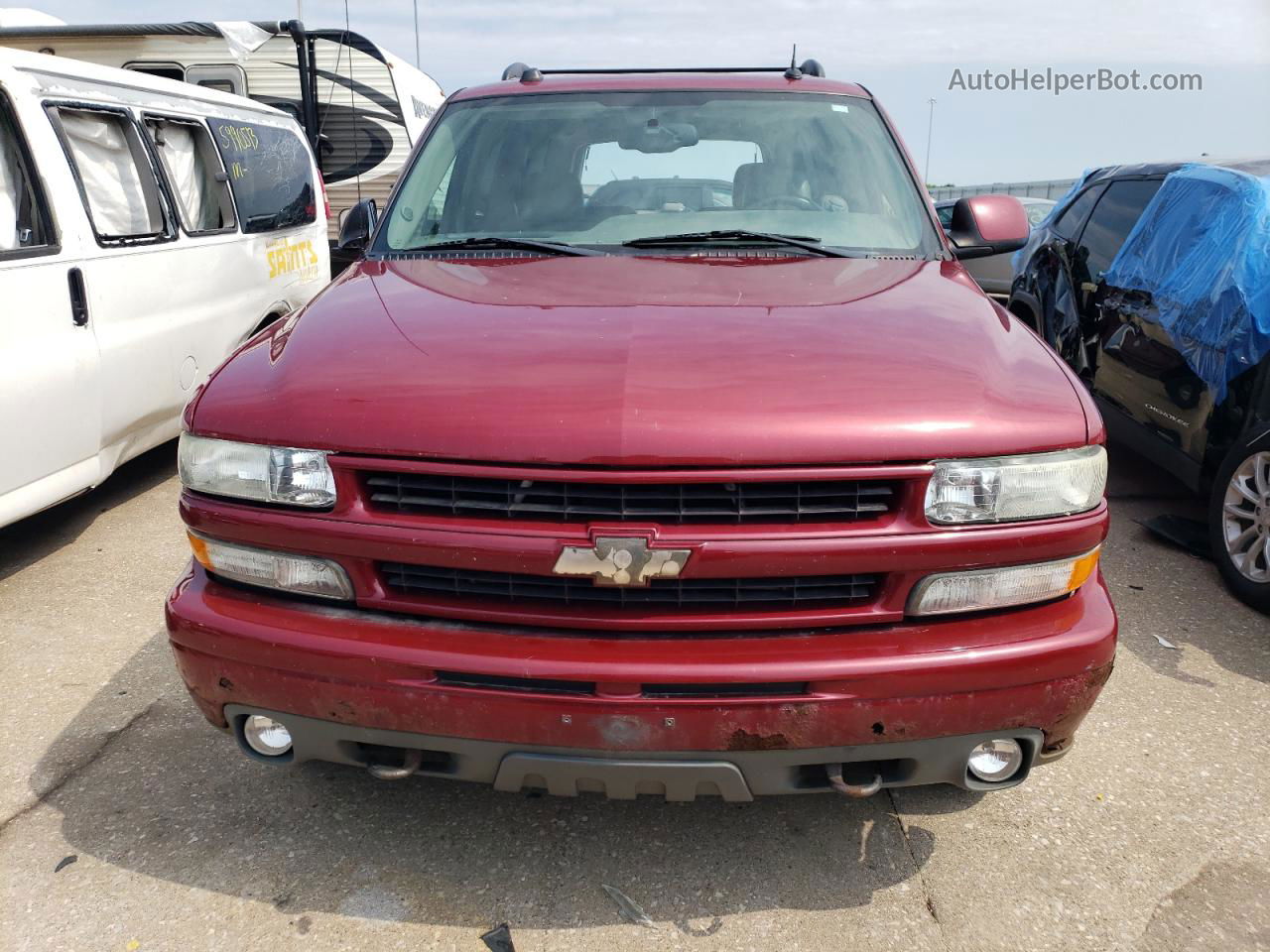 2005 Chevrolet Suburban K1500 Red vin: 3GNFK16ZX5G101296