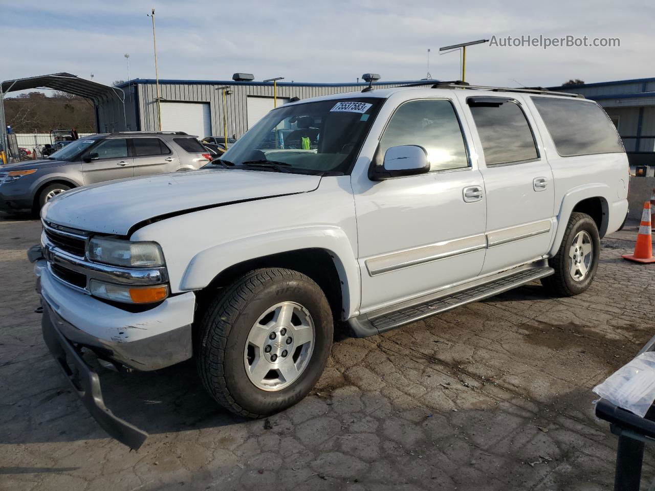 2005 Chevrolet Suburban K1500 White vin: 3GNFK16ZX5G211068