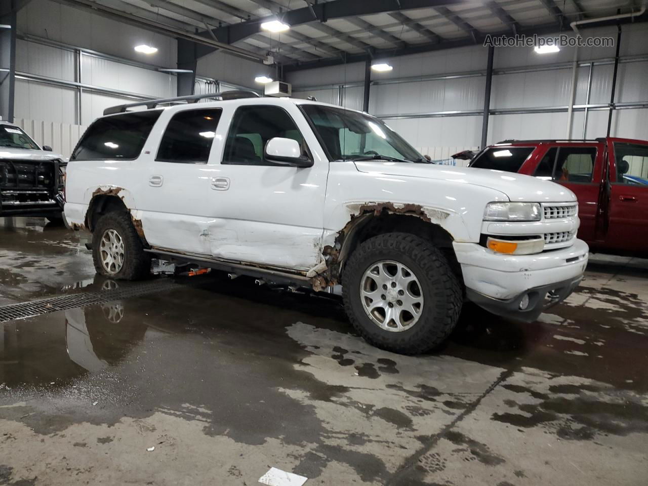 2005 Chevrolet Suburban K1500 White vin: 3GNFK16ZX5G223978