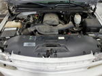 2005 Chevrolet Suburban K1500 Белый vin: 3GNFK16ZX5G223978