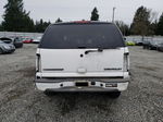 2005 Chevrolet Suburban K1500 White vin: 3GNFK16ZX5G279337