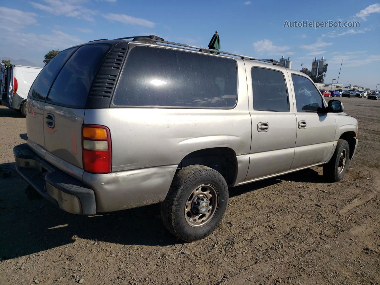 2000 Chevrolet Suburban C2500 Gold vin: 3GNGC26U8YG144535