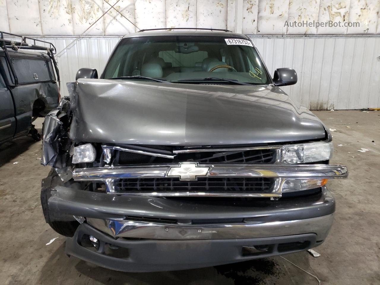 2000 Chevrolet Suburban K2500 Gray vin: 3GNGK26U2YG147174