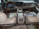 2000 Chevrolet Suburban K2500 Серый vin: 3GNGK26U2YG147174