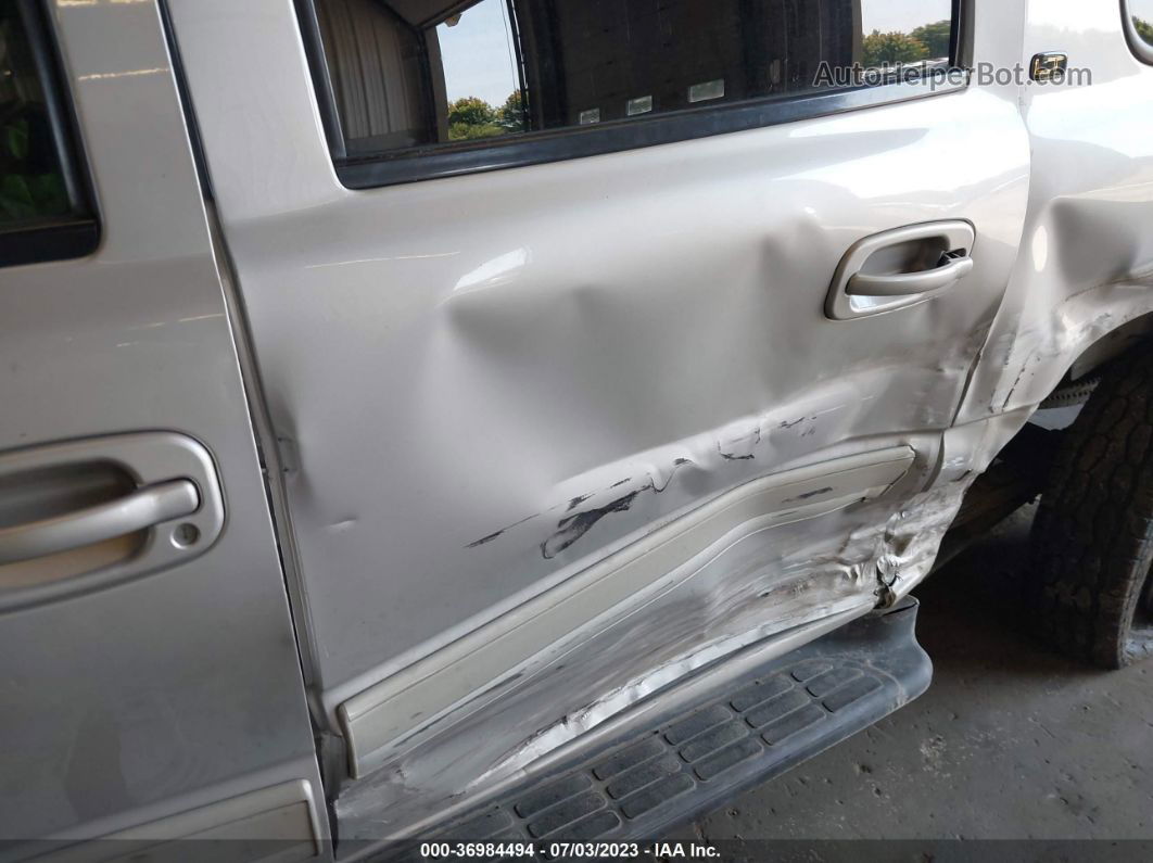 2005 Chevrolet Suburban Lt Tan vin: 3GNGK26U95G192849