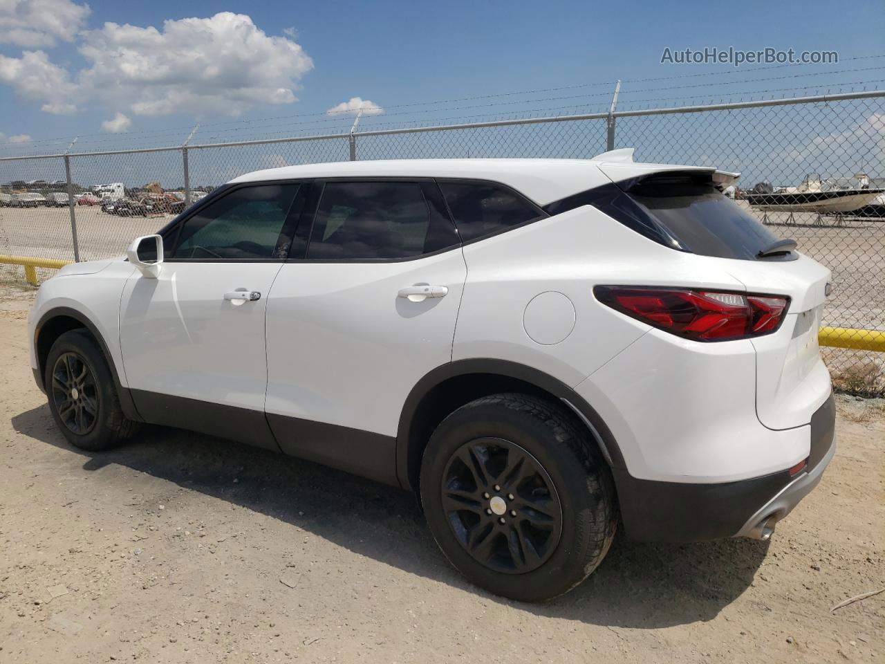 2020 Chevrolet Blazer 2lt White vin: 3GNKBHRS8LS642296