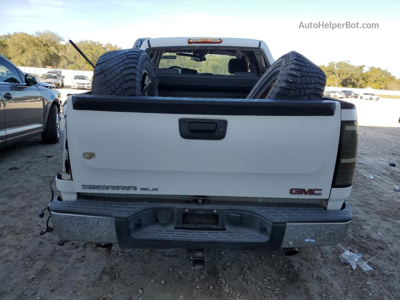 2008 Gmc Sierra C1500 Белый vin: 3GTEC13J58G217588