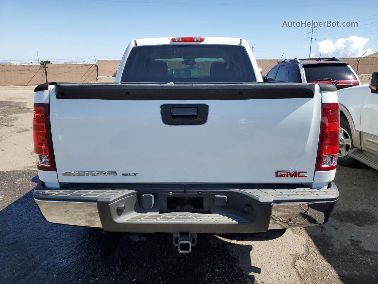 2008 Gmc Sierra K1500 White vin: 3GTEK13M78G111513