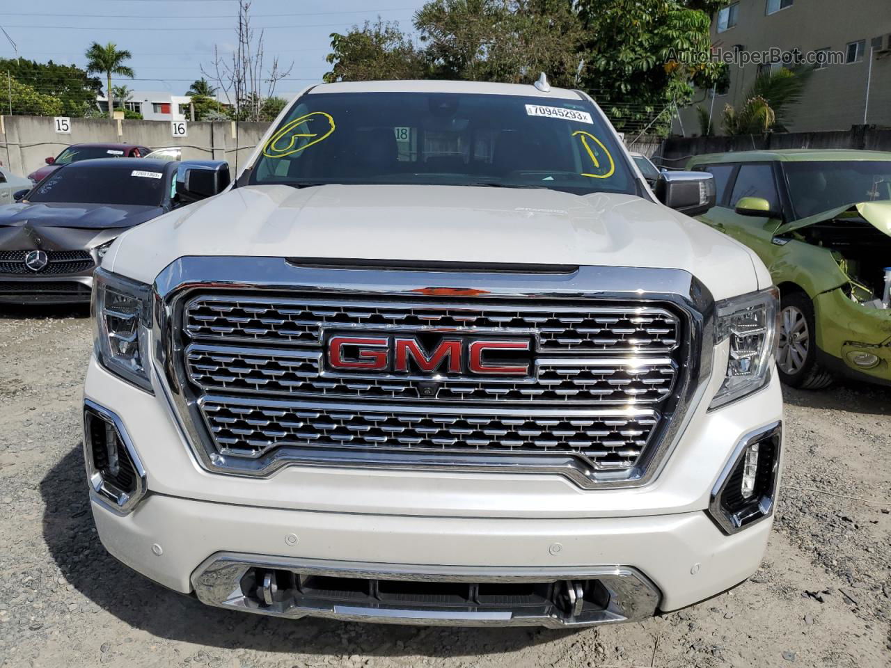 2020 Gmc Sierra K1500 Denali White vin: 3GTU9FET1LG436319