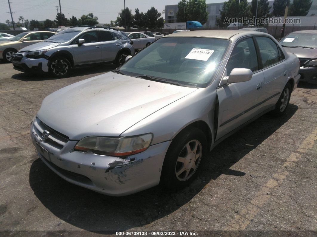 2000 Honda Accord Sdn Lx Silver vin: 3HGCG6651YG700343