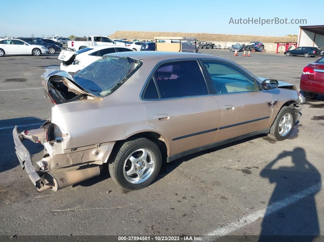 2000 Honda Accord 2.3 Lx Золотой vin: 3HGCG6653YG703891