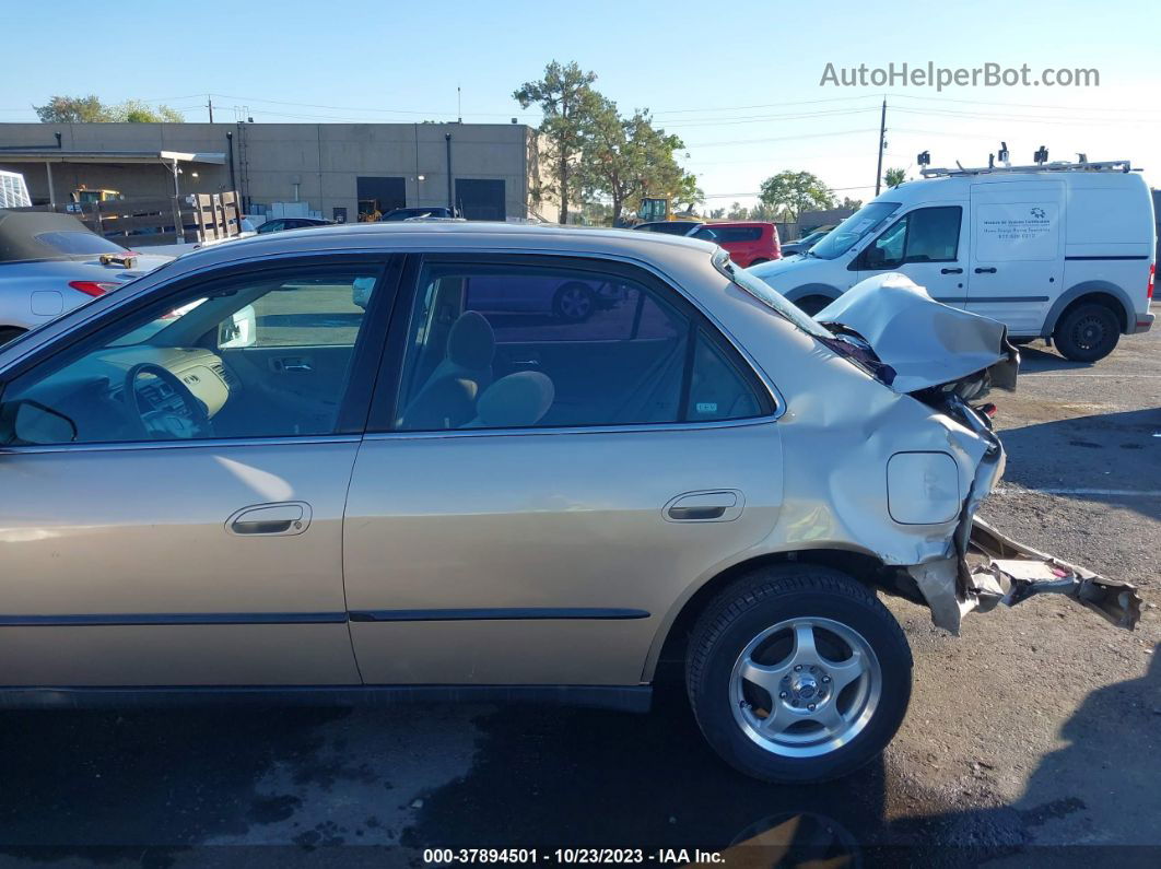 2000 Honda Accord 2.3 Lx Золотой vin: 3HGCG6653YG703891