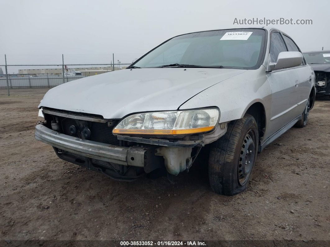 2001 Honda Accord Sdn Lx Silver vin: 3HGCG66541G700598