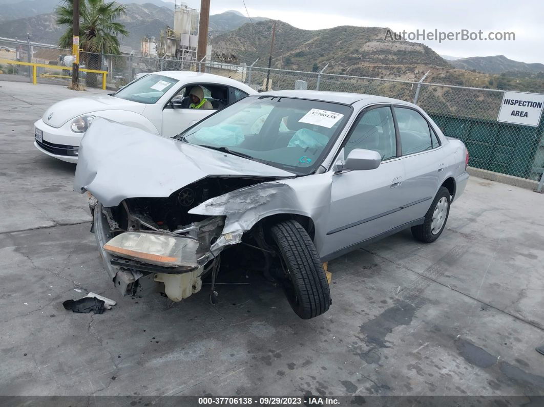 2000 Honda Accord Sdn Lx Silver vin: 3HGCG6656YG701715