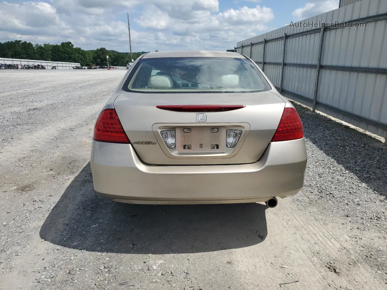 2007 Honda Accord Lx Gold vin: 3HGCM56417G705678