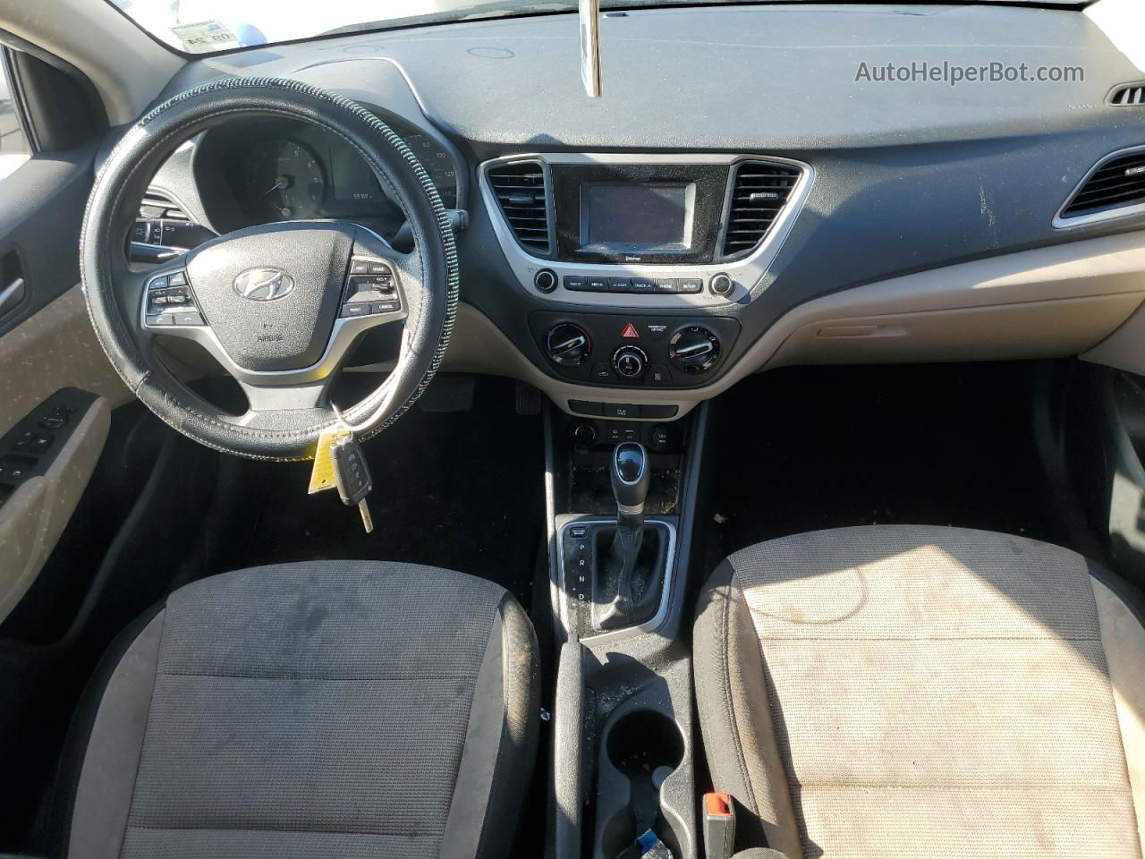 2021 Hyundai Accent Se Белый vin: 3KPC24A61ME136524