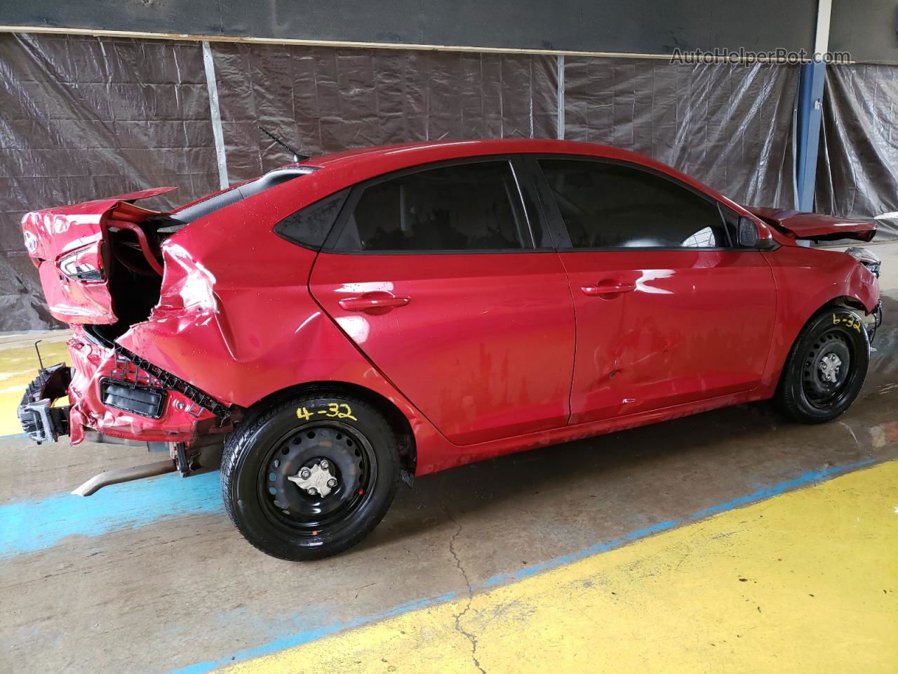 2021 Hyundai Accent Se Red vin: 3KPC24A63ME130806