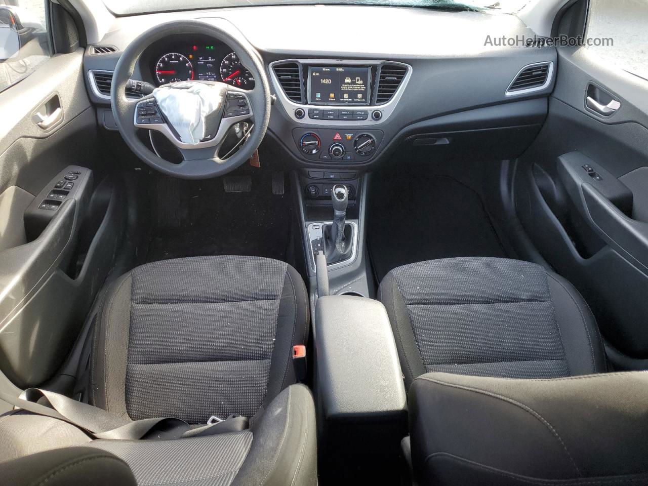 2021 Hyundai Accent Se Silver vin: 3KPC24A68ME133832