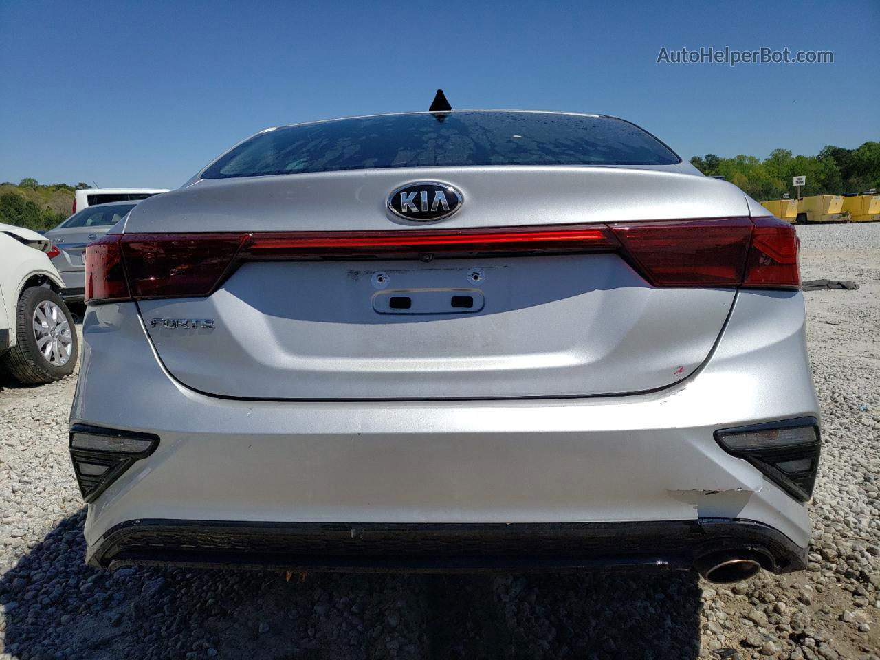 2020 Kia Forte Fe Silver vin: 3KPF24AD0LE154085