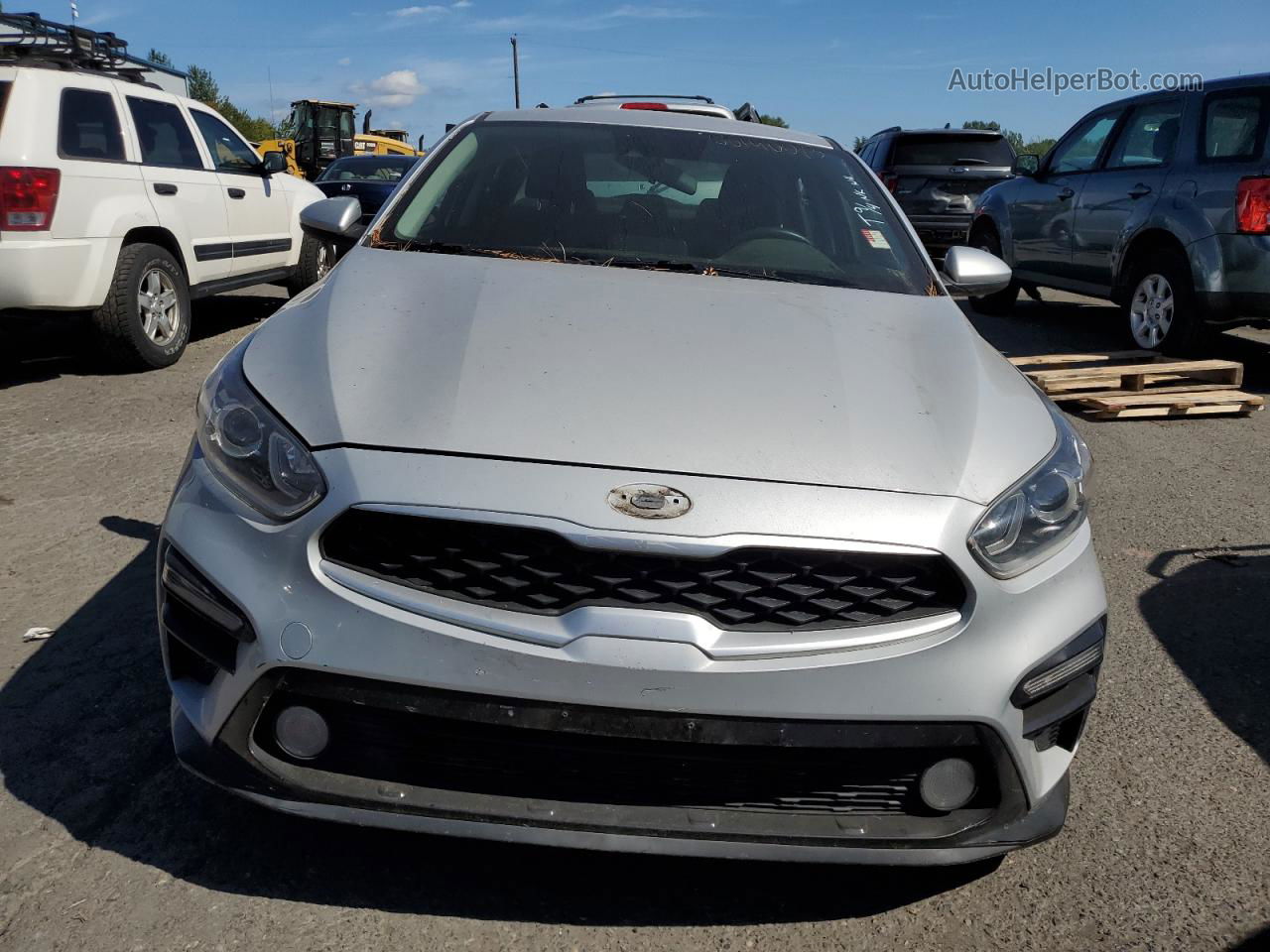 2020 Kia Forte Fe Серебряный vin: 3KPF24AD1LE142219