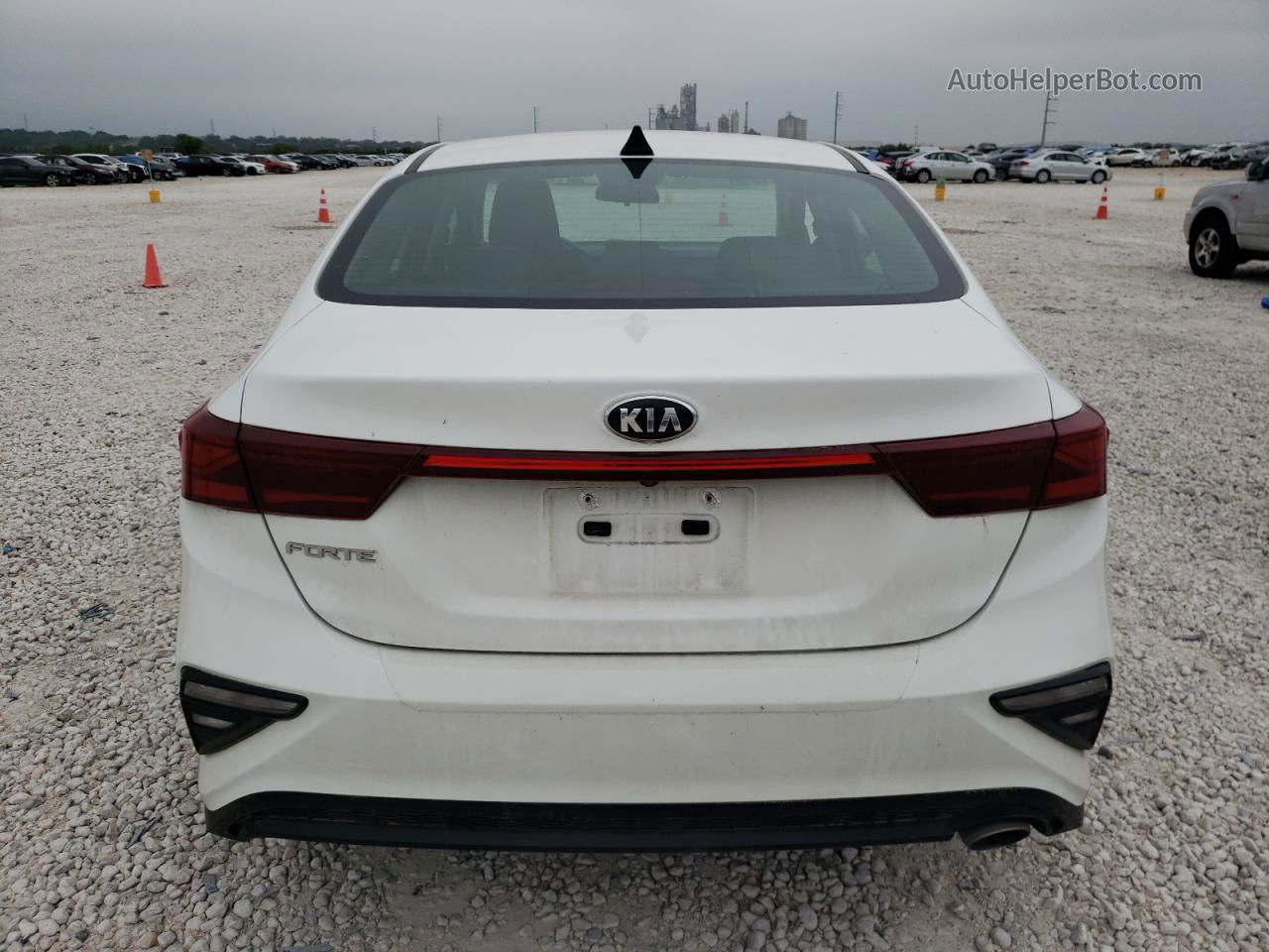 2020 Kia Forte Fe White vin: 3KPF24AD1LE151017