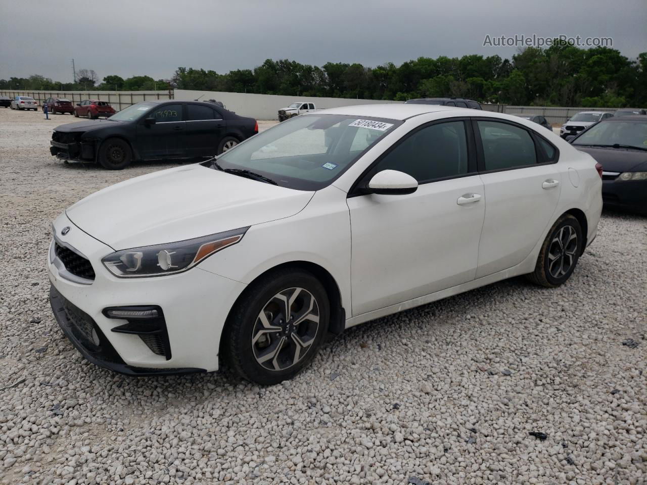 2020 Kia Forte Fe White vin: 3KPF24AD1LE151017