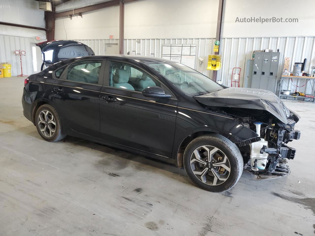 2020 Kia Forte Fe Black vin: 3KPF24AD1LE210289