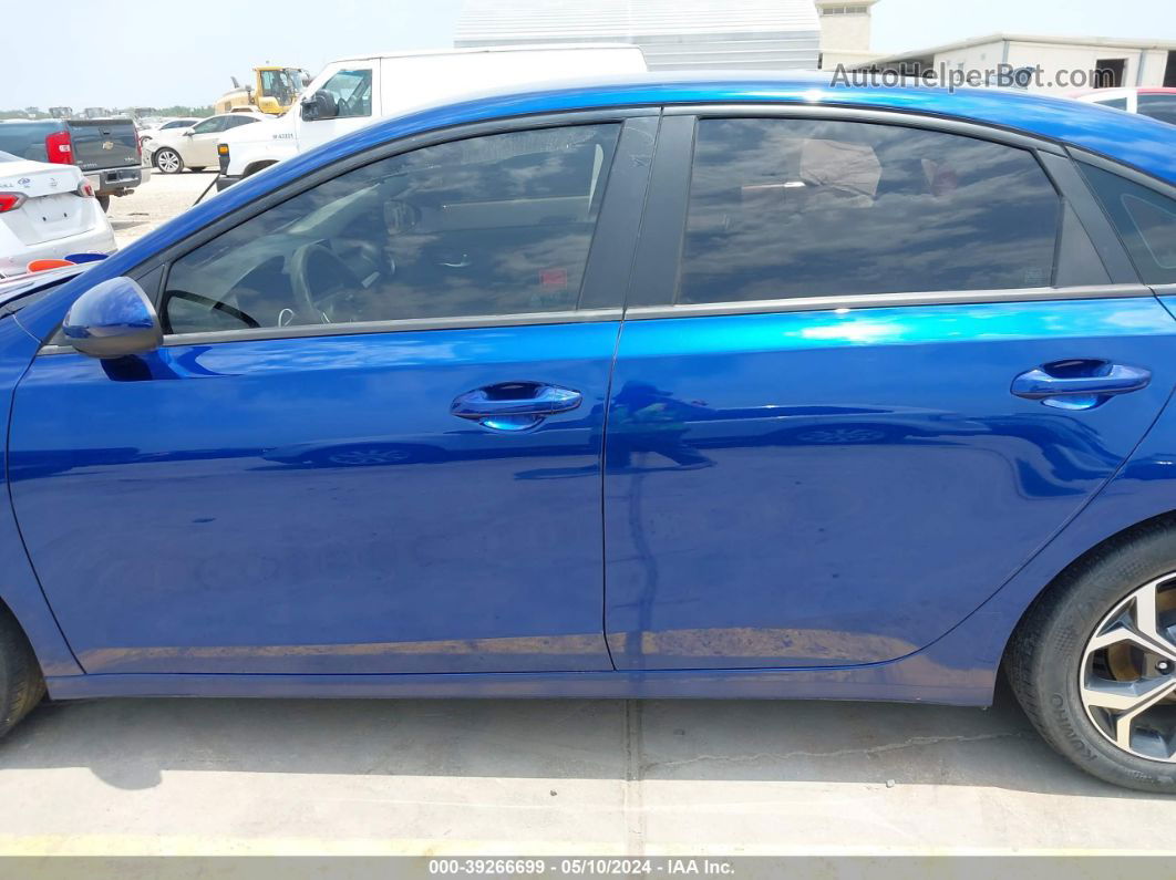 2020 Kia Forte Lxs Blue vin: 3KPF24AD1LE258908