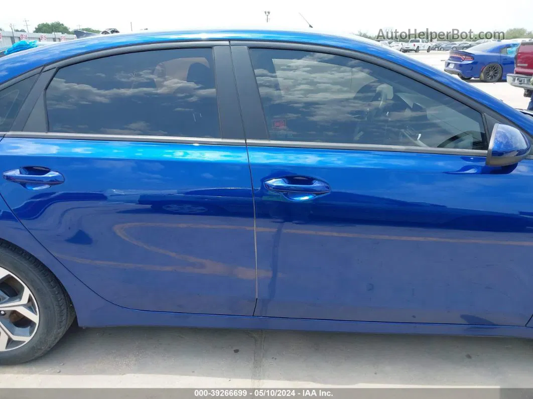 2020 Kia Forte Lxs Blue vin: 3KPF24AD1LE258908