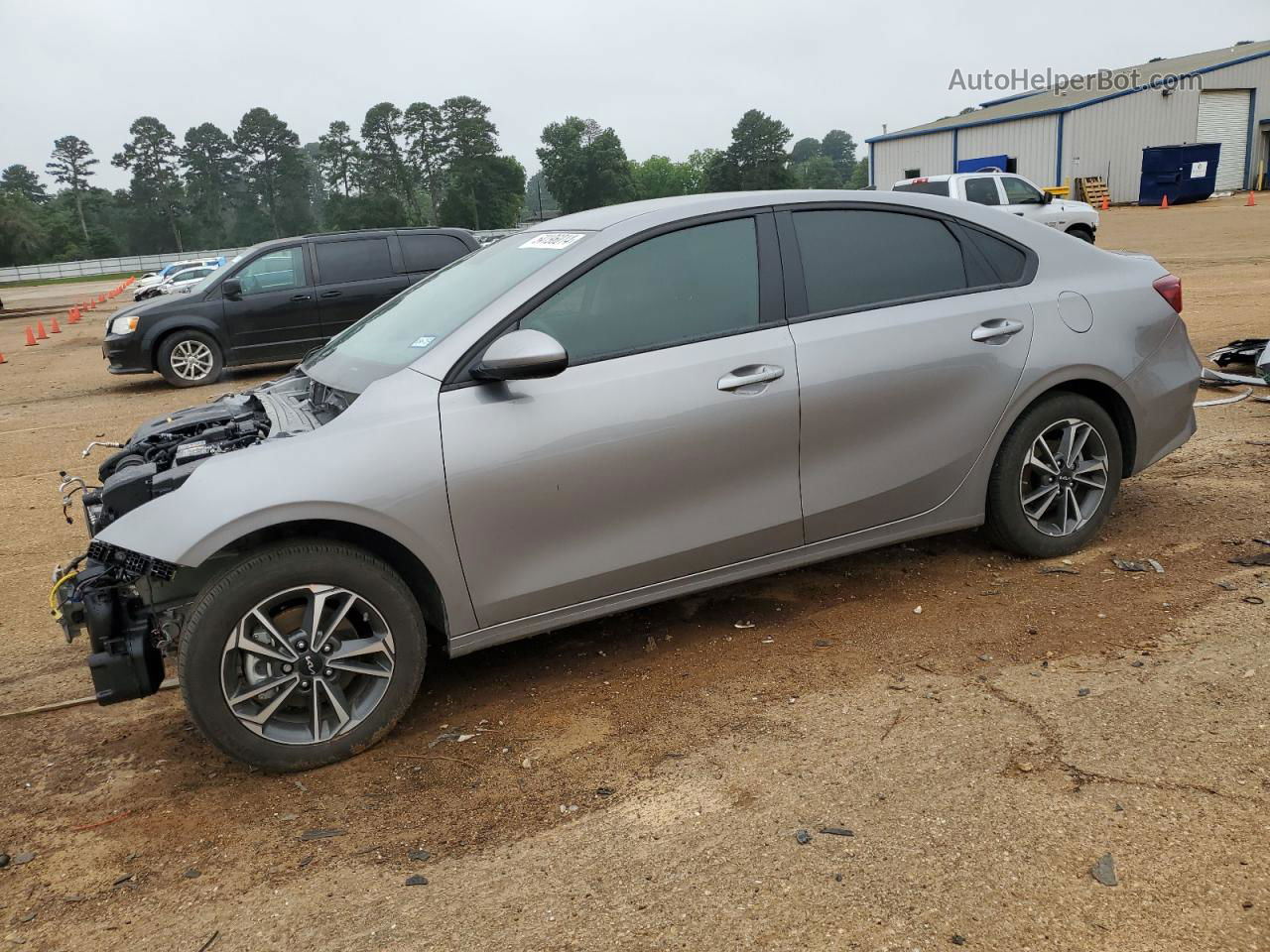 2023 Kia Forte Lx Brown vin: 3KPF24AD1PE690517