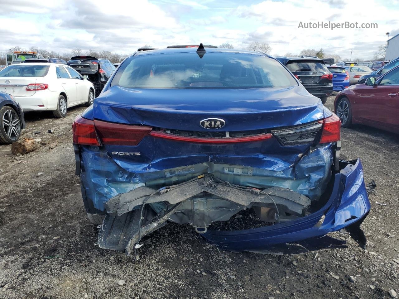 2020 Kia Forte Fe Blue vin: 3KPF24AD2LE215792