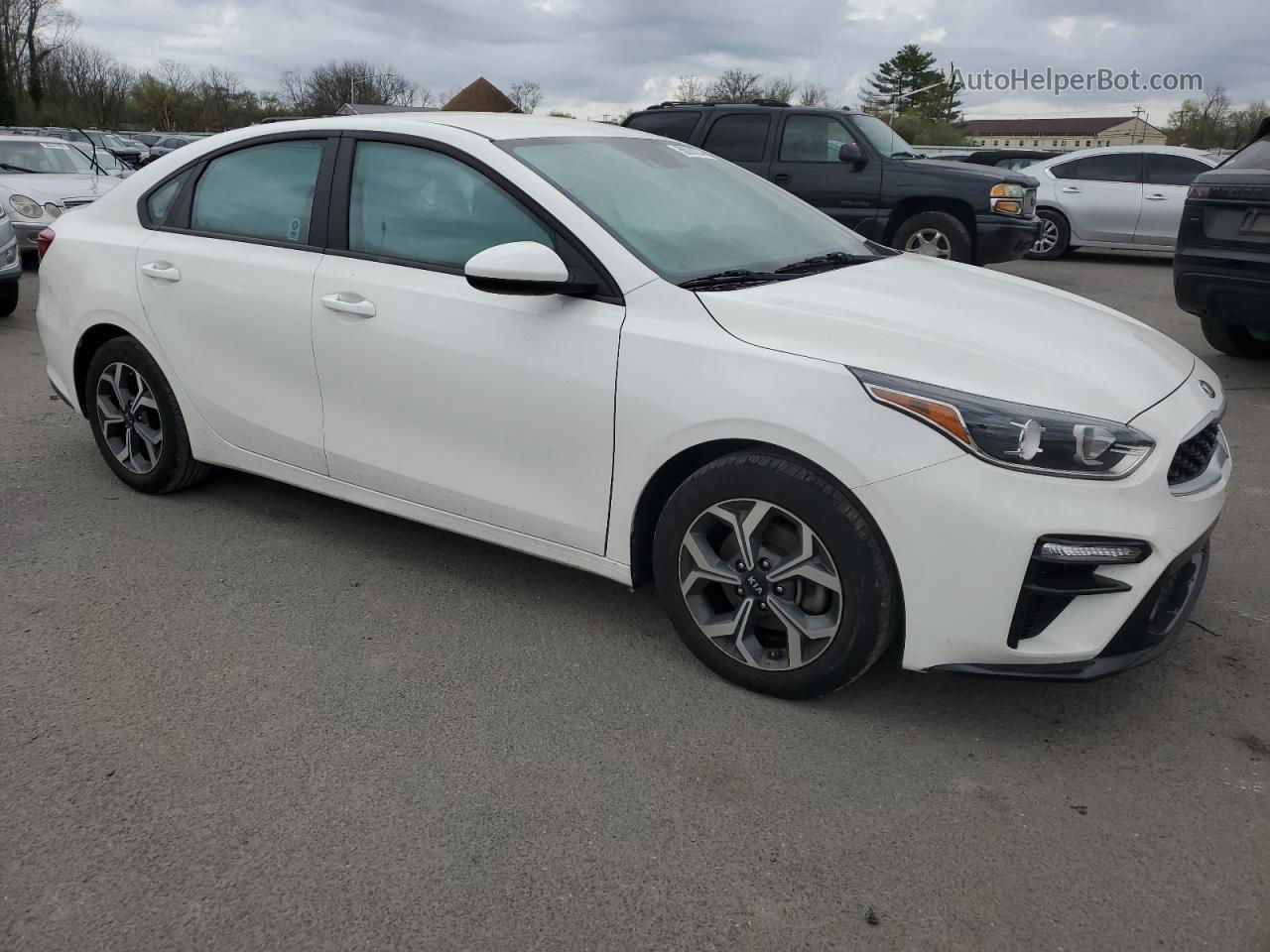 2020 Kia Forte Fe White vin: 3KPF24AD2LE223603