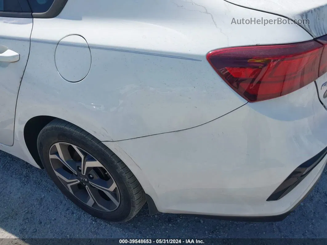 2020 Kia Forte Lxs White vin: 3KPF24AD3LE148409