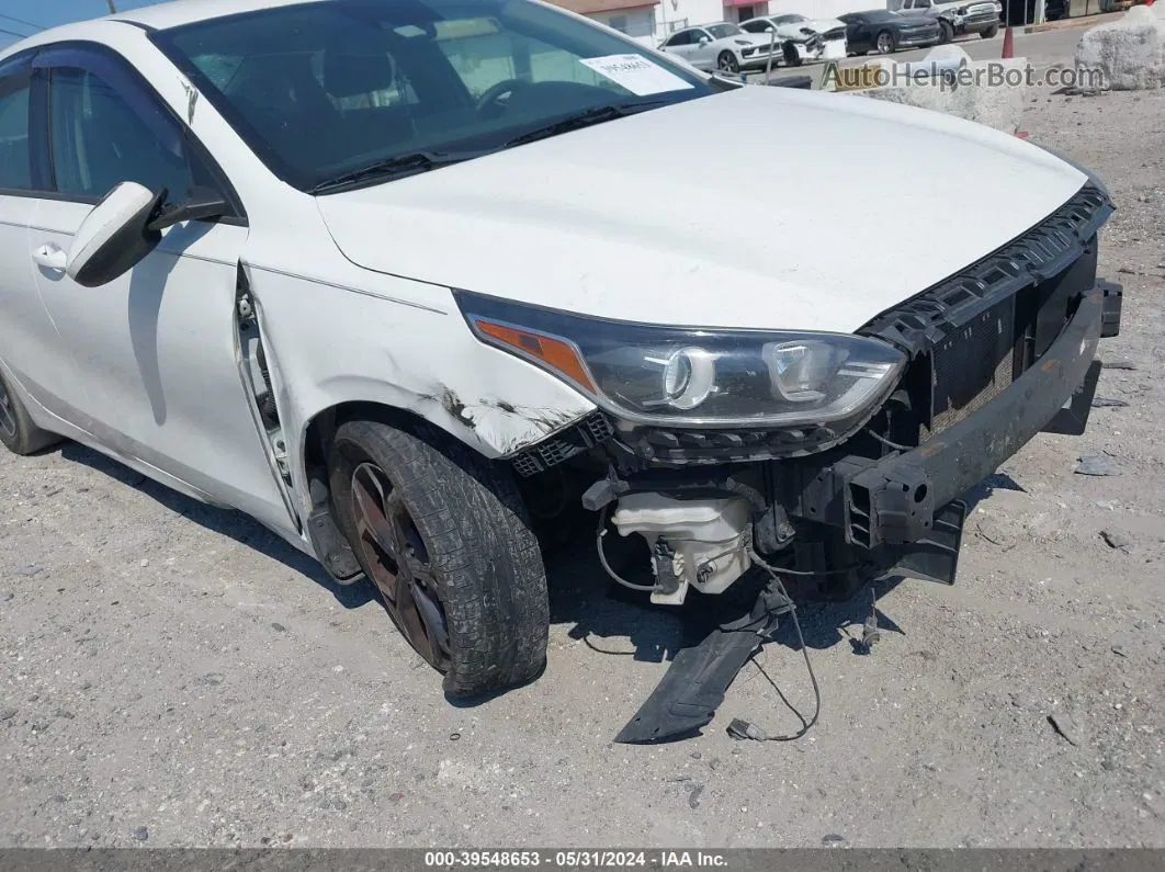 2020 Kia Forte Lxs White vin: 3KPF24AD3LE148409