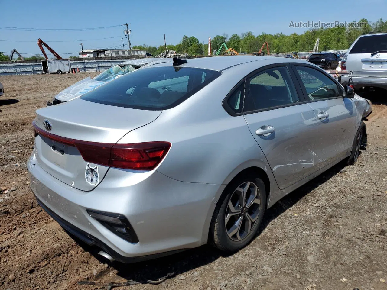 2020 Kia Forte Fe Silver vin: 3KPF24AD4LE141100