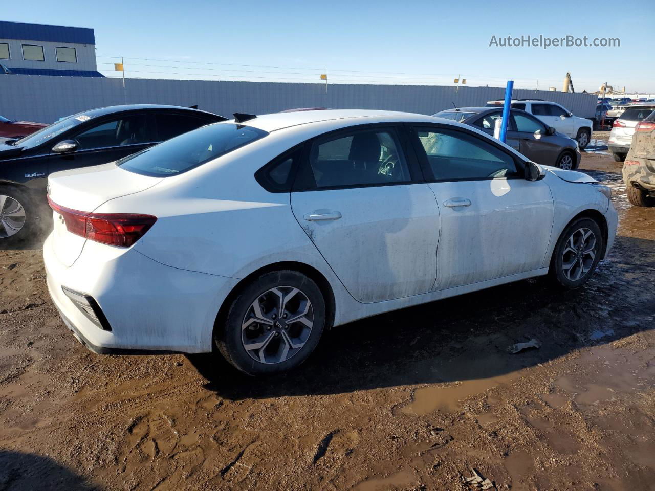 2020 Kia Forte Fe Белый vin: 3KPF24AD4LE173156