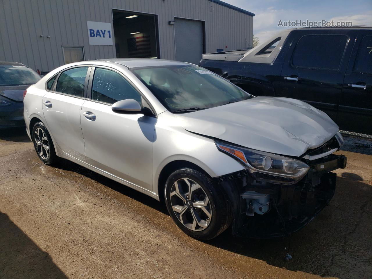 2020 Kia Forte Fe Silver vin: 3KPF24AD4LE192175