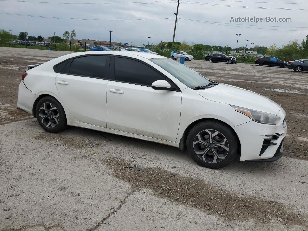 2020 Kia Forte Fe White vin: 3KPF24AD4LE193522