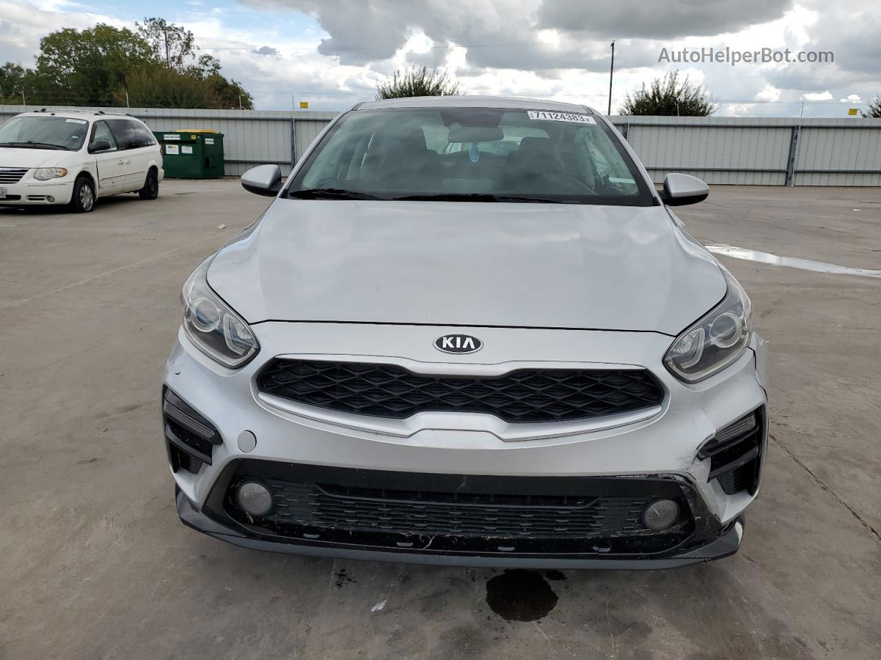 2020 Kia Forte Fe Silver vin: 3KPF24AD4LE197912