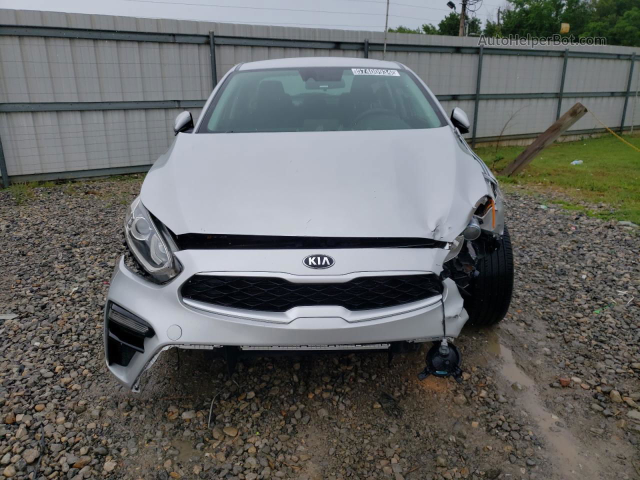 2020 Kia Forte Fe Silver vin: 3KPF24AD4LE201036