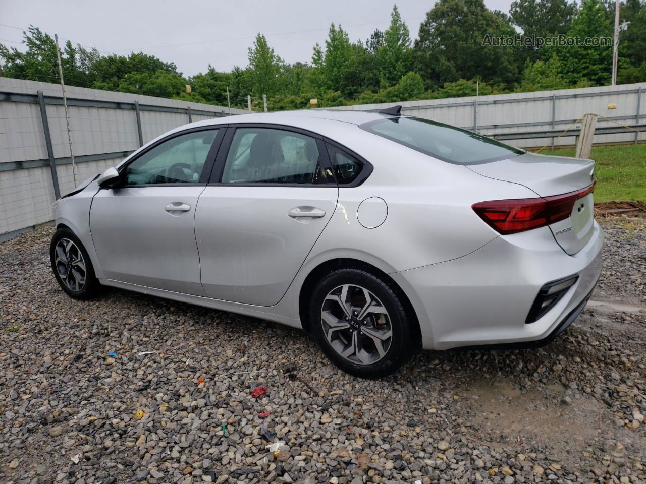 2020 Kia Forte Fe Silver vin: 3KPF24AD4LE201036