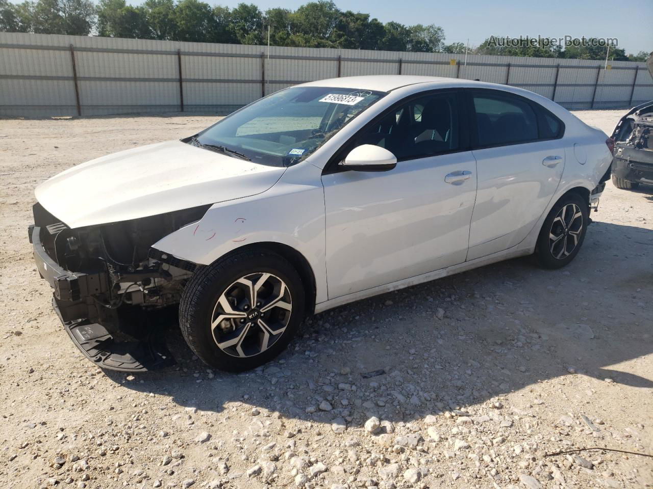 2020 Kia Forte Fe White vin: 3KPF24AD4LE201652