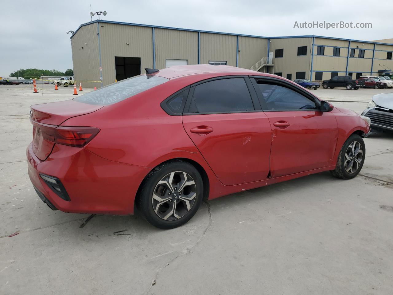 2020 Kia Forte Fe Красный vin: 3KPF24AD4LE212456