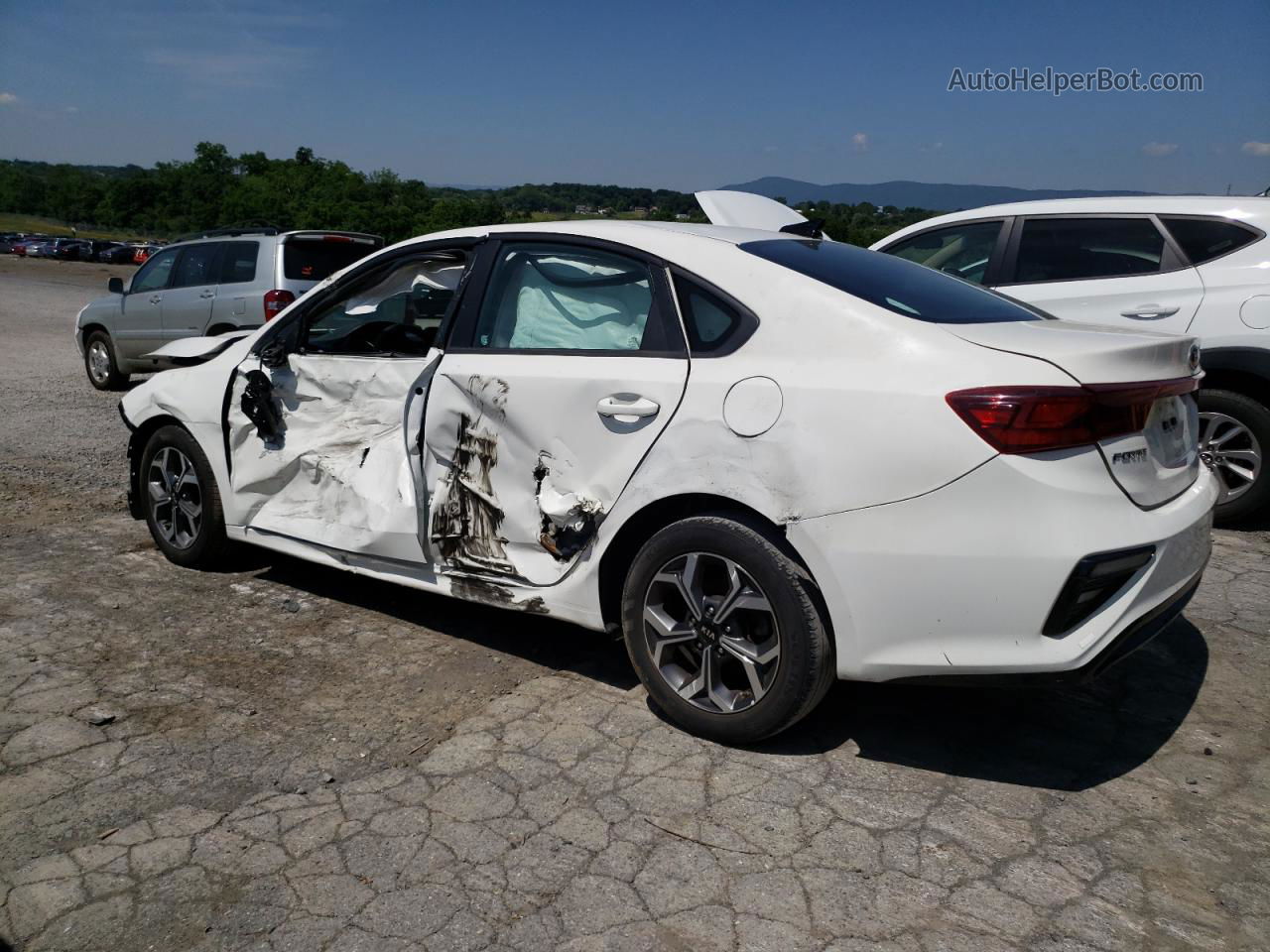 2020 Kia Forte Fe White vin: 3KPF24AD4LE212604