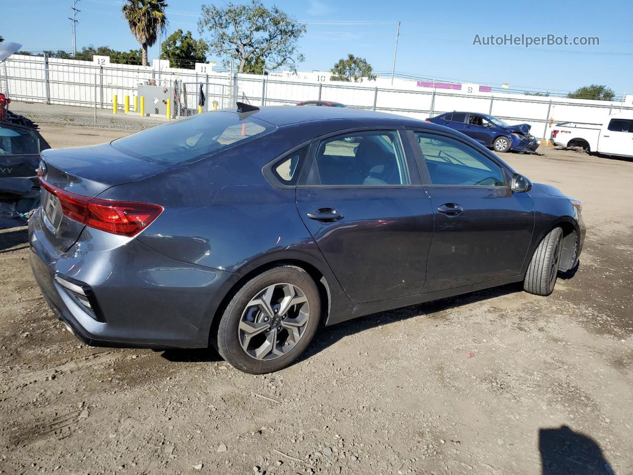 2020 Kia Forte Fe Gray vin: 3KPF24AD4LE235414